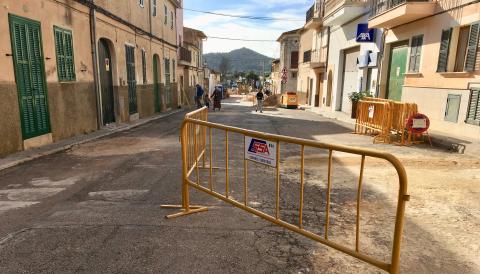 Iniciades les obres de millora del carrer Major